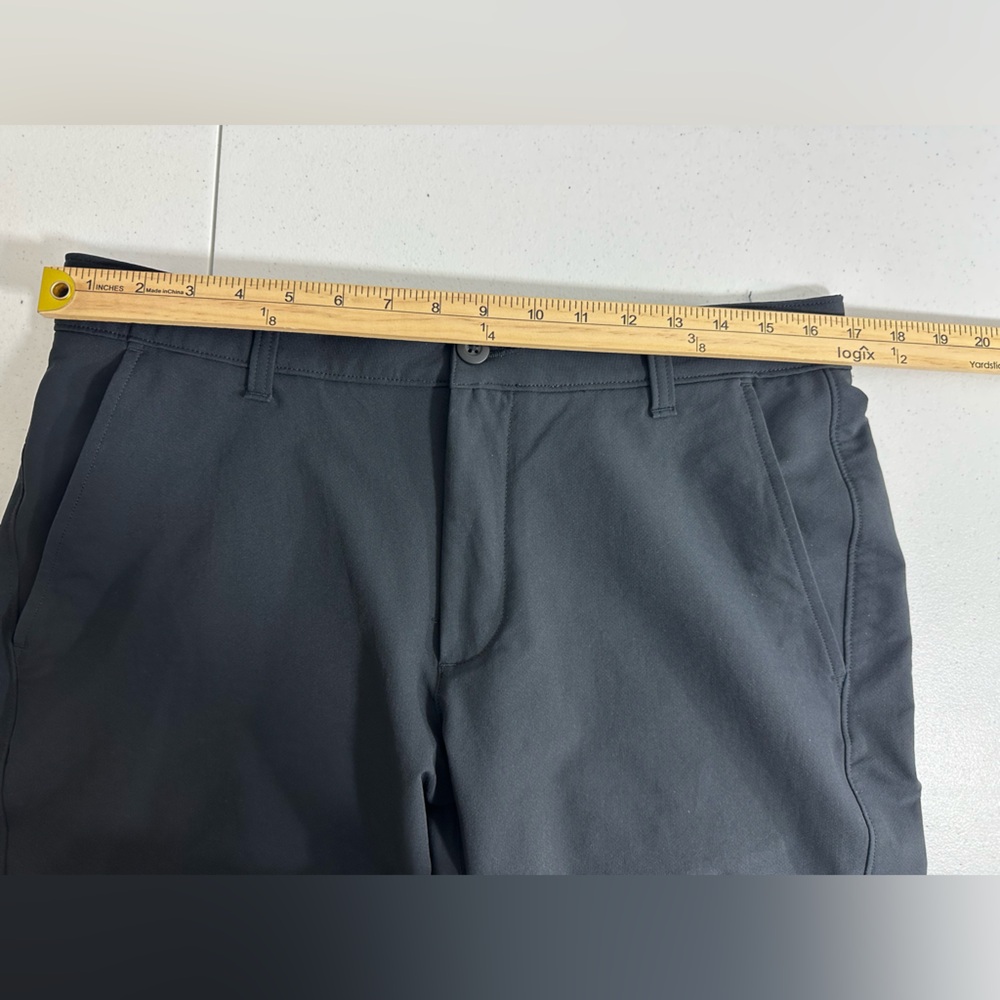 Under Armour Men's Gray Chino Shorts Polyester Regular Fit Pockets Button - Picture 8 of 10